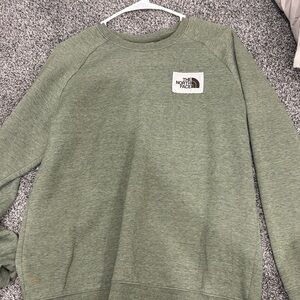 The North Face Women’s Crewneck Sweatshirt - Olive Green